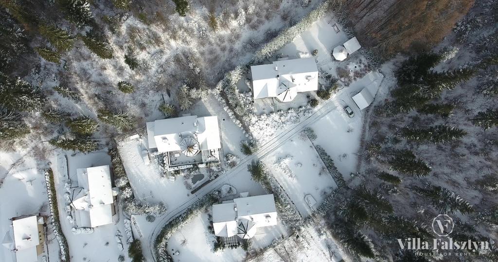 Villa Falsztyn Holiday Home Exterior photo